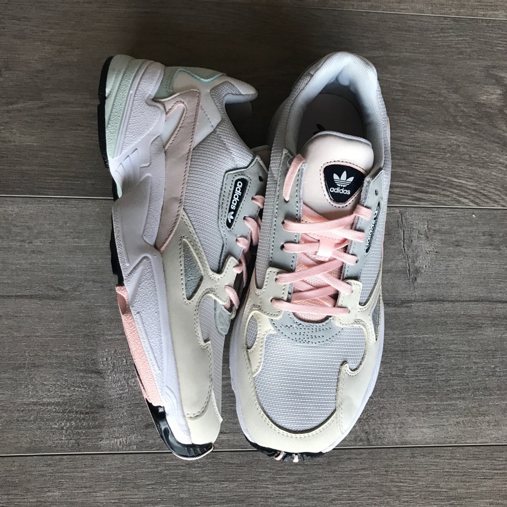 NWT Adidas Falcon Women’s Shoes - Picture 8 of 8